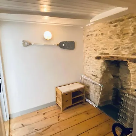 Holiday home Spindrift: Harbourside Family Retreat In *