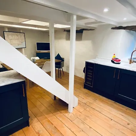 Spindrift: Harbourside Family Retreat In Holiday home