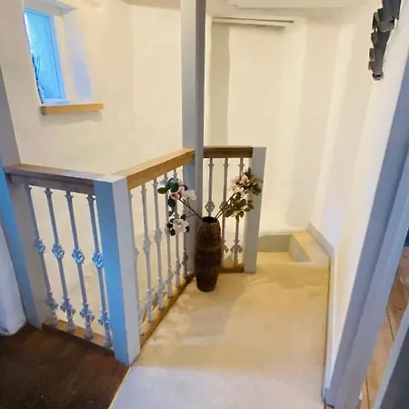 Holiday home Spindrift: Harbourside Family Retreat In Polperro